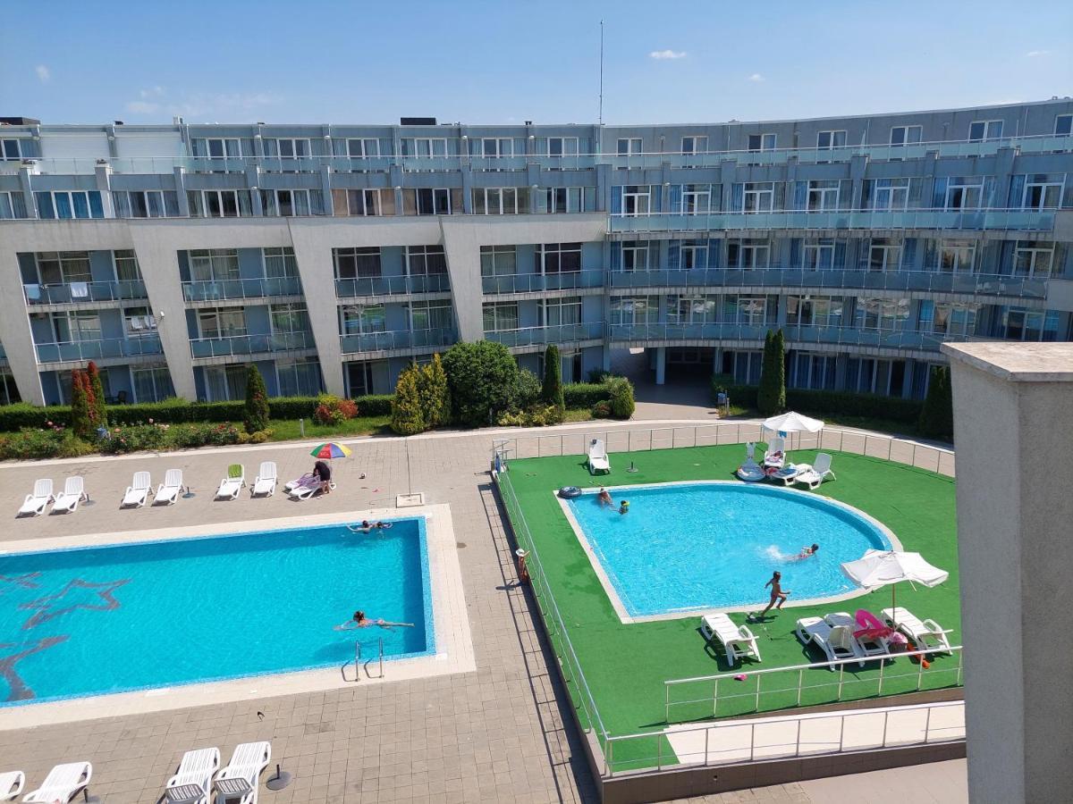 Gradina Sunny Deluxe Apartment Sozopol Exterior foto