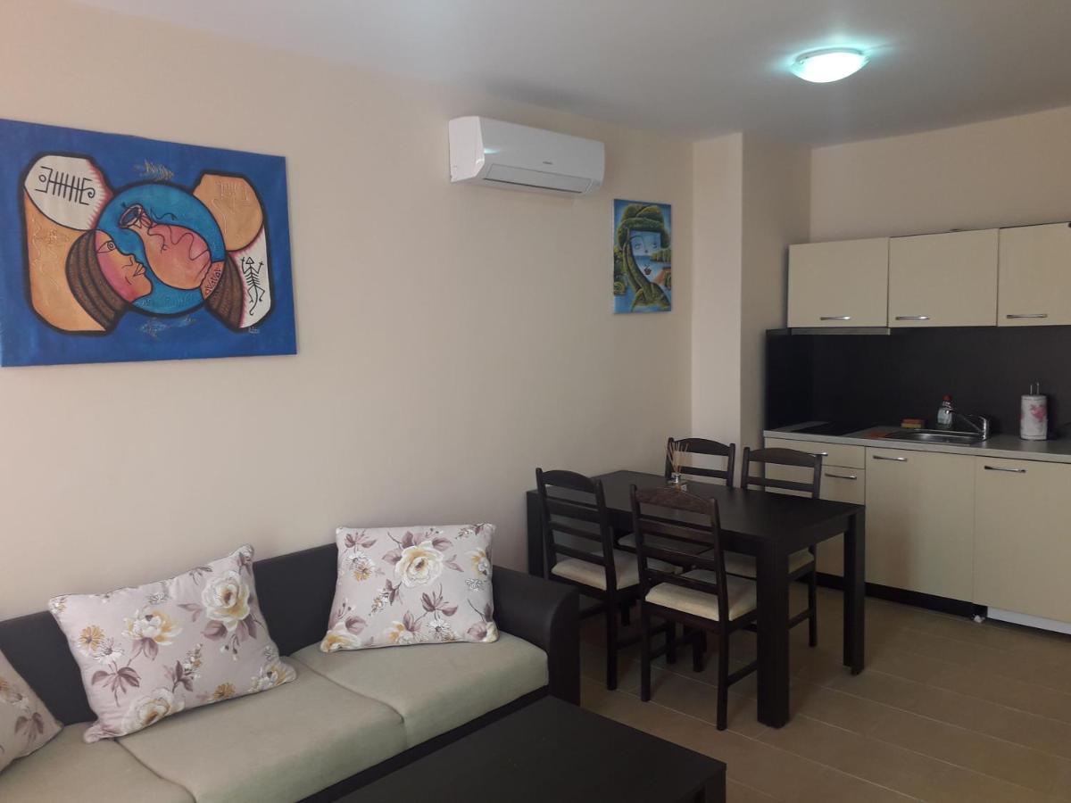 Gradina Sunny Deluxe Apartment Sozopol Exterior foto